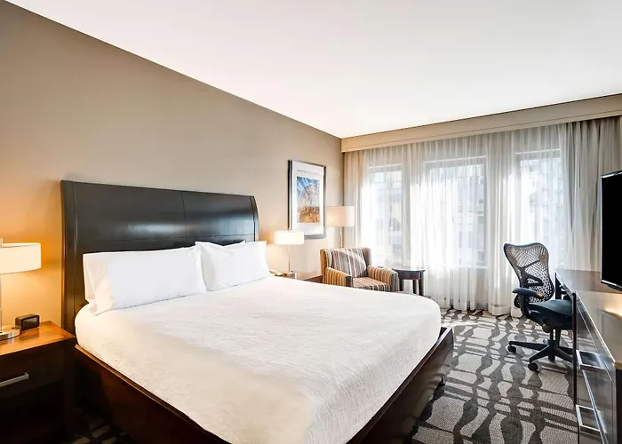 Hotel Hilton Garden Downtown/magnificent Mile