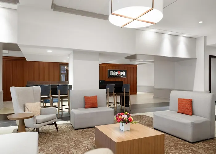 Hilton Garden Downtown/magnificent Mile 3*