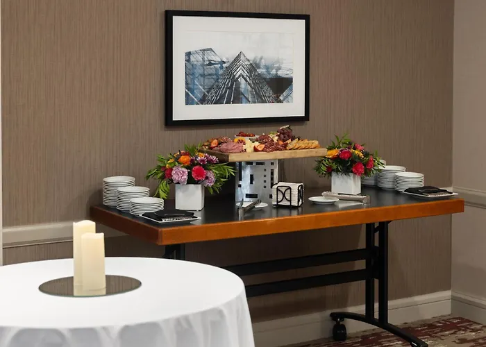 Hilton Garden Downtown/magnificent Mile Hotel Chicago