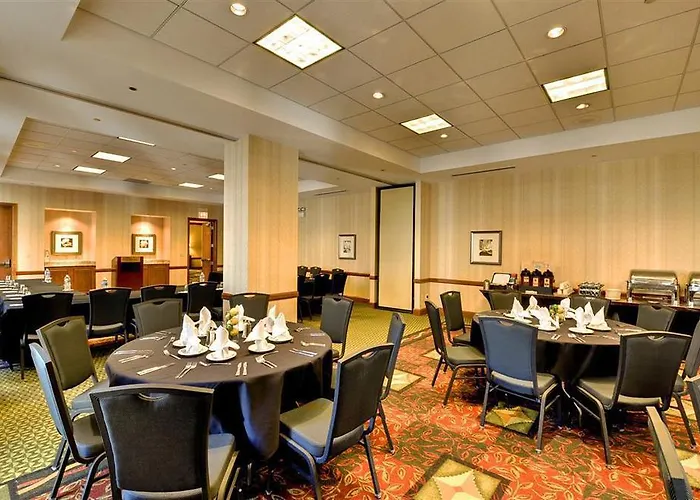 Hotel Hilton Garden Downtown/magnificent Mile 3*